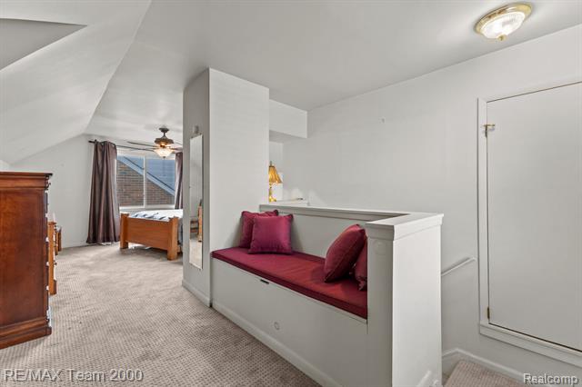 Builiding view seventeen for 4845 Westland, Dearborn, MI. 48126