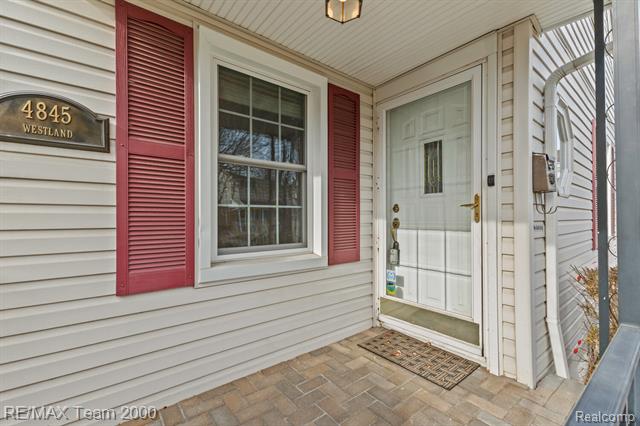 Builiding view three for 4845 Westland, Dearborn, MI. 48126