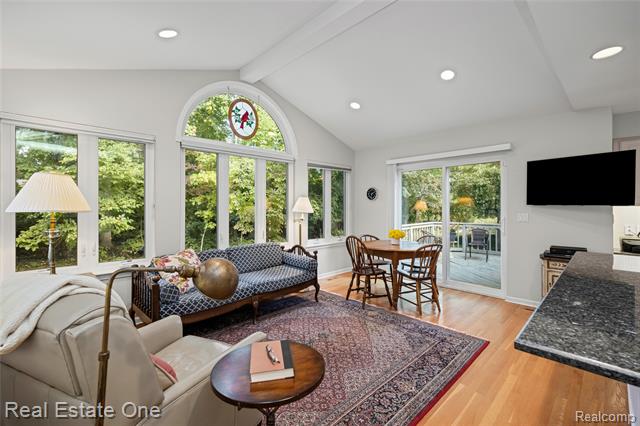 Builiding view ten for 23326 Longacre, Farmington, MI. 48335