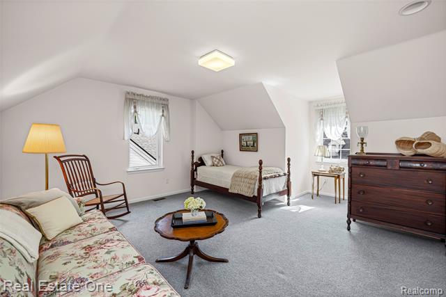 Builiding view twenty one for 23326 Longacre, Farmington, MI. 48335