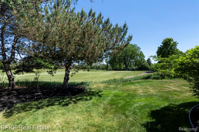 Builiding view eleven for 15396 Bay Hill, Northville, MI. 48168