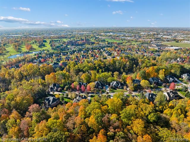 Builiding view eighty six for 15894 Augusta, Northville, MI. 48168