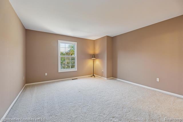 Builiding view forty three for 15894 Augusta, Northville, MI. 48168