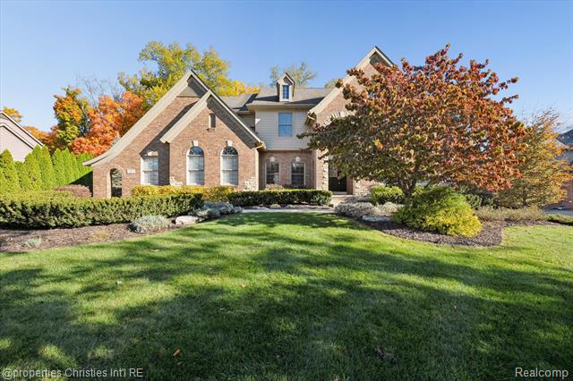 Builiding view ninety eight for 15894 Augusta, Northville, MI. 48168