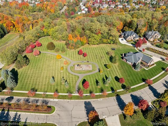 Builiding view ninety for 15894 Augusta, Northville, MI. 48168