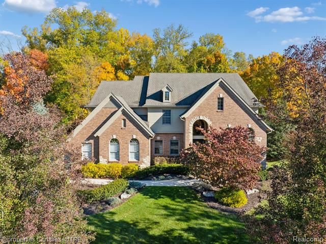 Builiding view seventy seven for 15894 Augusta, Northville, MI. 48168