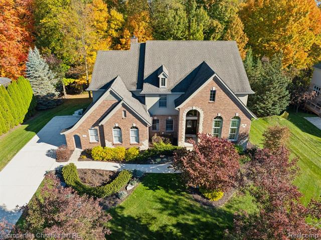 Builiding view seventy six for 15894 Augusta, Northville, MI. 48168