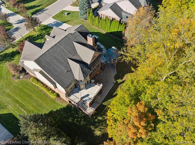 Builiding view seventy three for 15894 Augusta, Northville, MI. 48168