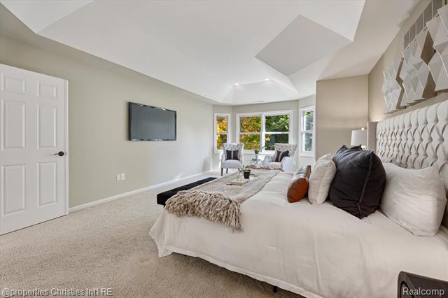 Builiding view thirty three for 15894 Augusta, Northville, MI. 48168