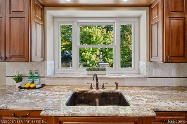 Builiding view twenty six for 15894 Augusta, Northville, MI. 48168