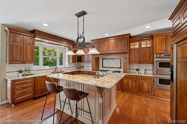 Builiding view twenty two for 15894 Augusta, Northville, MI. 48168