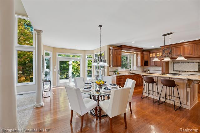 Builiding view twenty for 15894 Augusta, Northville, MI. 48168