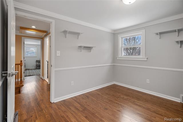 Builiding view eighteen for 15238 Farmbrook, Plymouth, MI. 48170