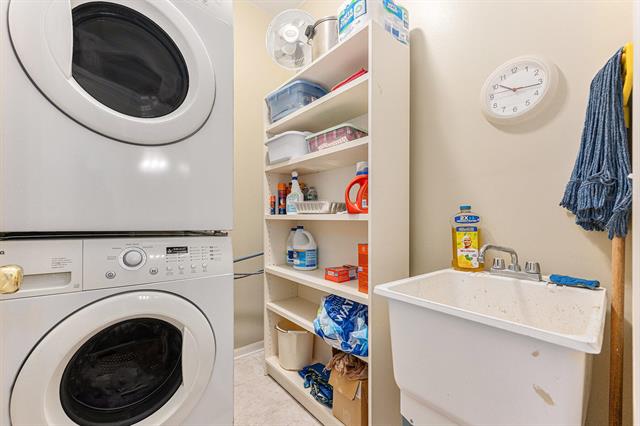 Builiding view twenty two for 42905 River Bend, Plymouth, MI. 48170