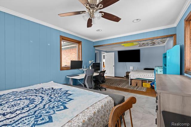 Builiding view thirteen for 14530 Gary, Livonia, MI. 48154