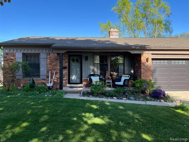 front view for 14074 Barbara, Livonia, Mi. 48154