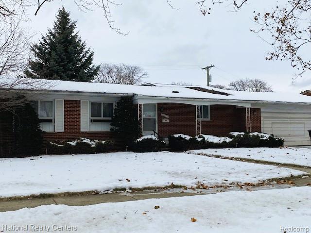 front view for 29820 Mason, Livonia, Mi. 48154