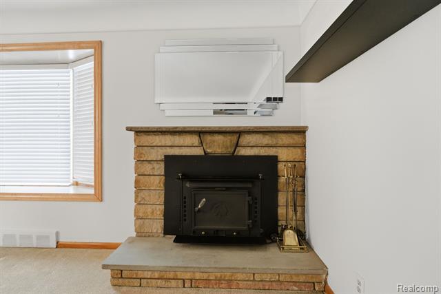 Builiding view five for 26062 Elsinore, Redford, MI. 48239