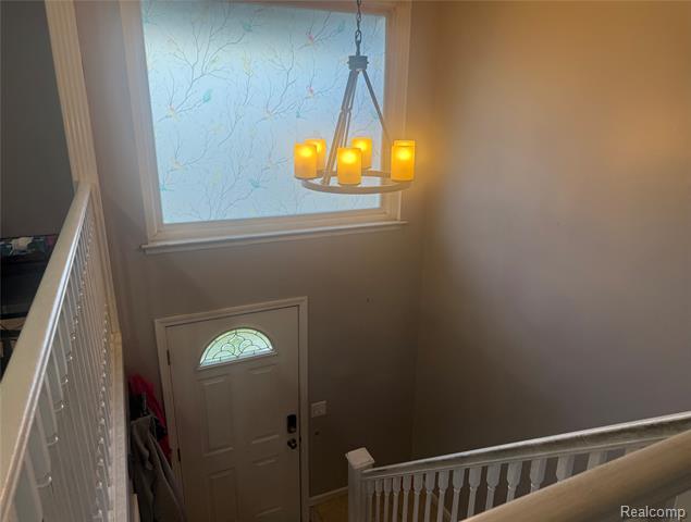 Builiding view thirteen for 29109 Perth, Livonia, MI. 48154