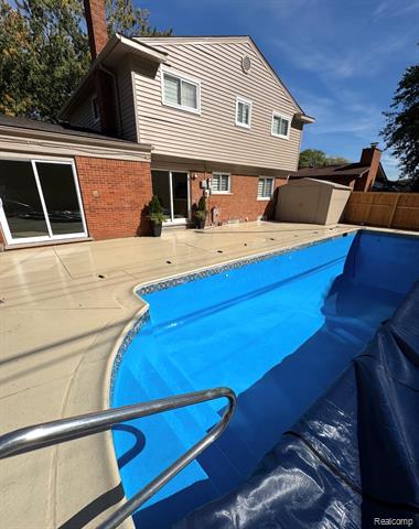 Builiding view thirty eight for 29729 Buckingham, Livonia, MI. 48154