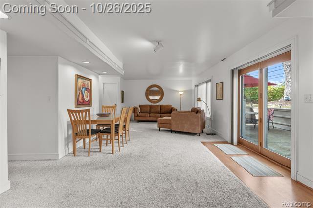 Builiding view seven for 31126 Grennada, Livonia, MI. 48154