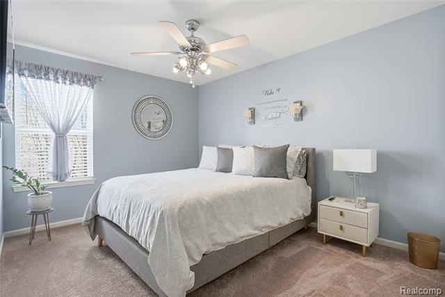 Builiding view twenty six for 14649 Taylor, Livonia, MI. 48154