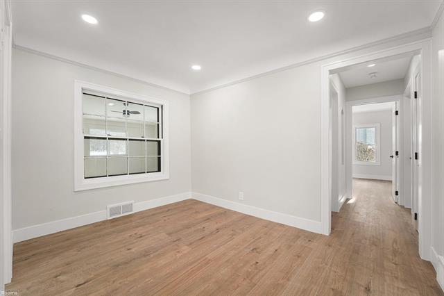 Builiding view nine for 23558 Russell, Southfield, MI. 48075