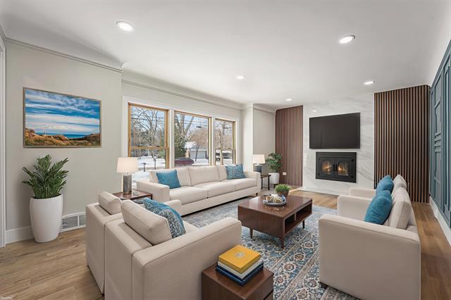 Builiding view two for 23558 Russell, Southfield, MI. 48075