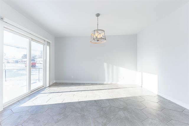 Builiding view eleven for 38393 Mason, Livonia, MI. 48154