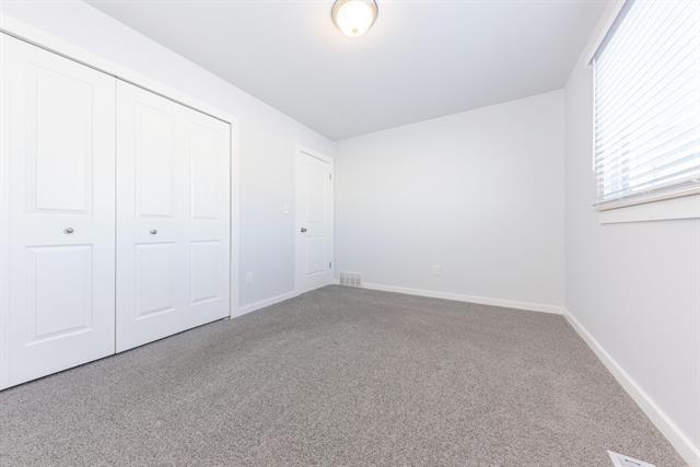 Builiding view fifteen for 38393 Mason, Livonia, MI. 48154