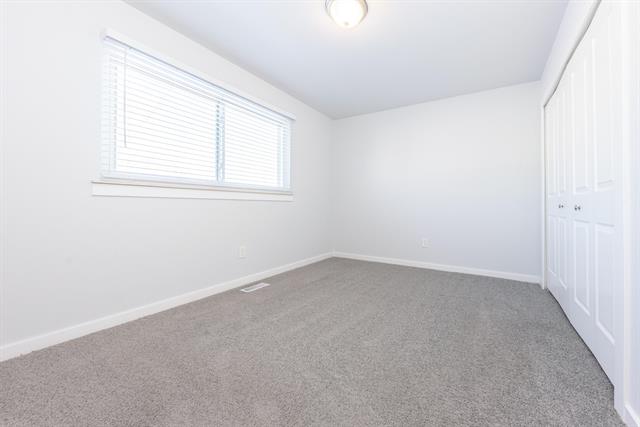 Builiding view sixteen for 38393 Mason, Livonia, MI. 48154