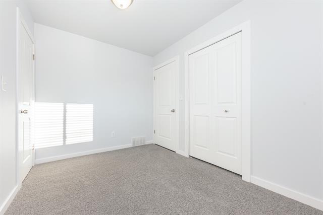 Builiding view twenty for 38393 Mason, Livonia, MI. 48154