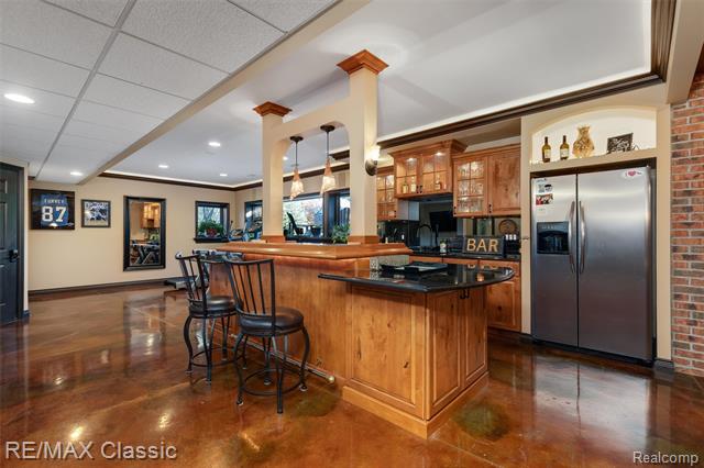 Builiding view forty for 17994 Stonebrook, Northville, MI. 48168