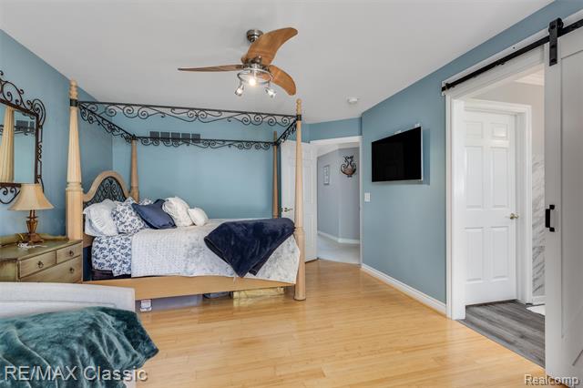 Builiding view thirty four for 17994 Stonebrook, Northville, MI. 48168