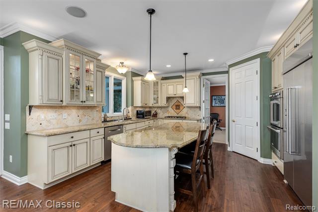 Builiding view twelve for 17994 Stonebrook, Northville, MI. 48168