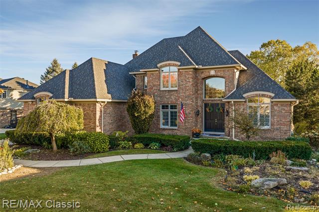 front view for 17994 Stonebrook Dr, Northville, Mi. 48168