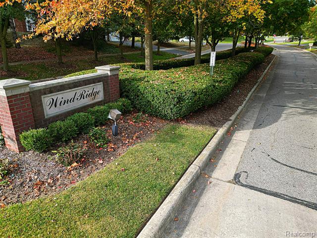 Builiding view nine for 39405 Windsome, Northville, MI. 48167