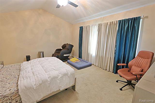 Builiding view thirty six for 39405 Windsome, Northville, MI. 48167