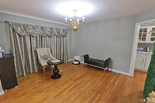 Builiding view twenty for 39405 Windsome, Northville, MI. 48167