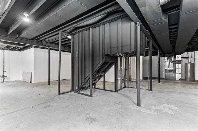 Builiding view thirty nine for 49896 Parkside, Northville, MI. 48168