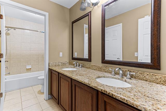 Builiding view twenty eight for 49896 Parkside, Northville, MI. 48168