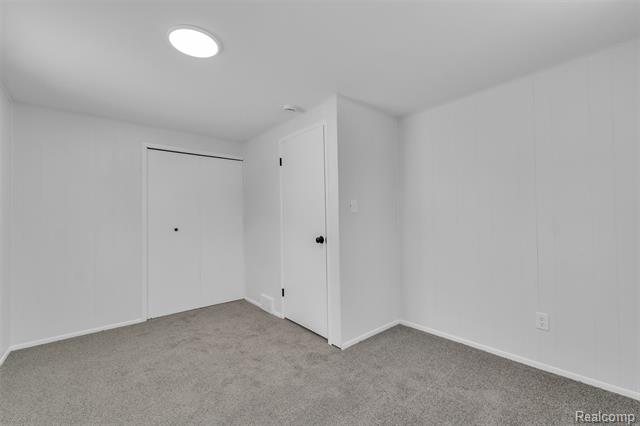 Builiding view thirty six for 23520 Rockingham, Southfield, MI. 48033