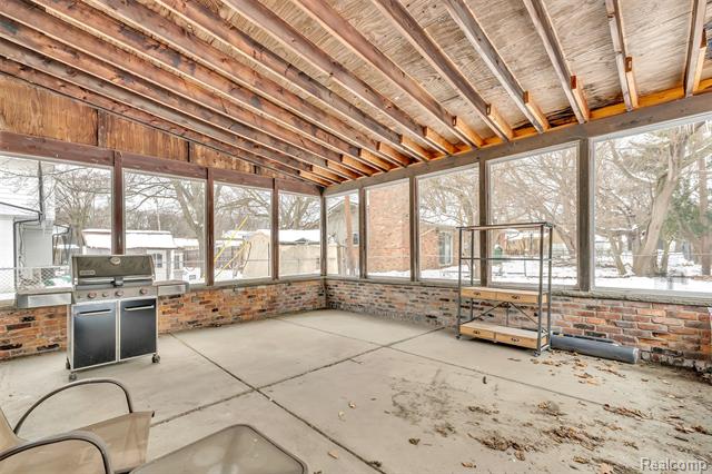 Builiding view twenty six for 23520 Rockingham, Southfield, MI. 48033