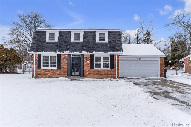 Builiding view two for 23520 Rockingham, Southfield, MI. 48033