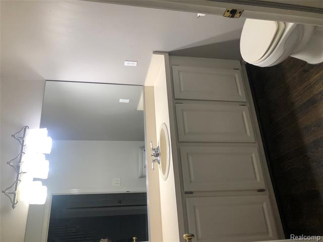 Builiding view thirty five for 40745 N Northville, Northville, MI. 48168