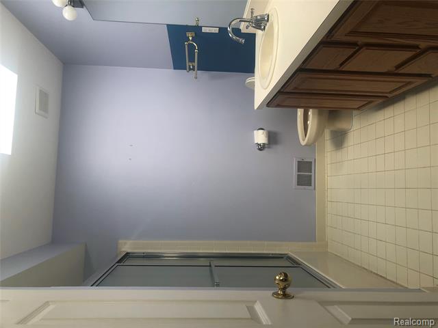 Builiding view twenty three for 40745 N Northville, Northville, MI. 48168