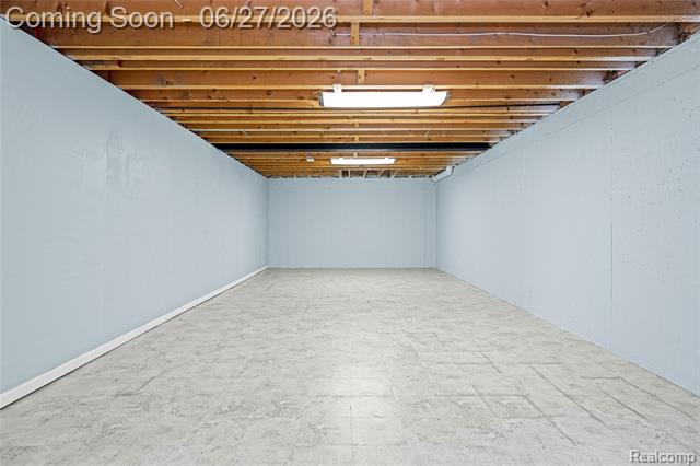 Builiding view fifty for 39566 Danielle, Northville, MI. 48167