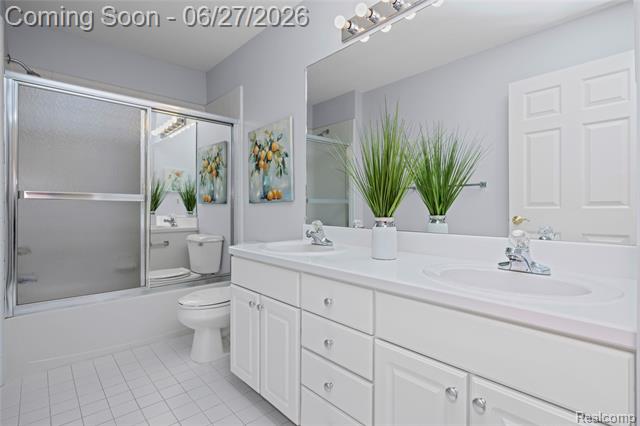 Builiding view forty six for 39566 Danielle, Northville, MI. 48167