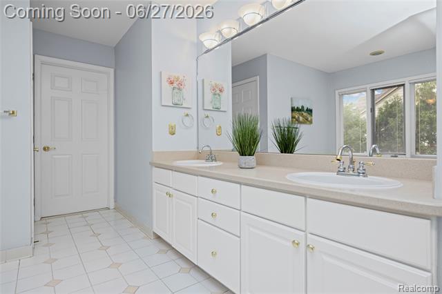 Builiding view thirty one for 39566 Danielle, Northville, MI. 48167