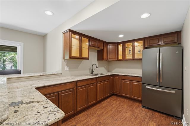 Builiding view fifty eight for 24081 Wintergreen, Novi, MI. 48374